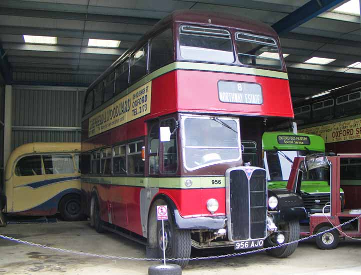 City of Oxford AEC Regent III Park Royal 956